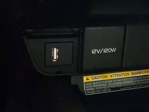 Used 2021 Toyota Camry XSE image 22