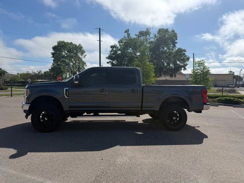 Used 2019 Ford F250 Lariat w/ Lariat Value Package AWD/4WD image 1