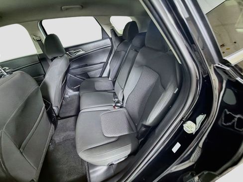 Used 2026 Kia Sportage LX FWD image 27