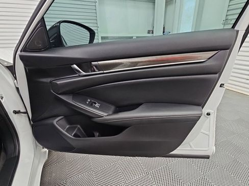 Used 2022 Honda Accord Sport image 37