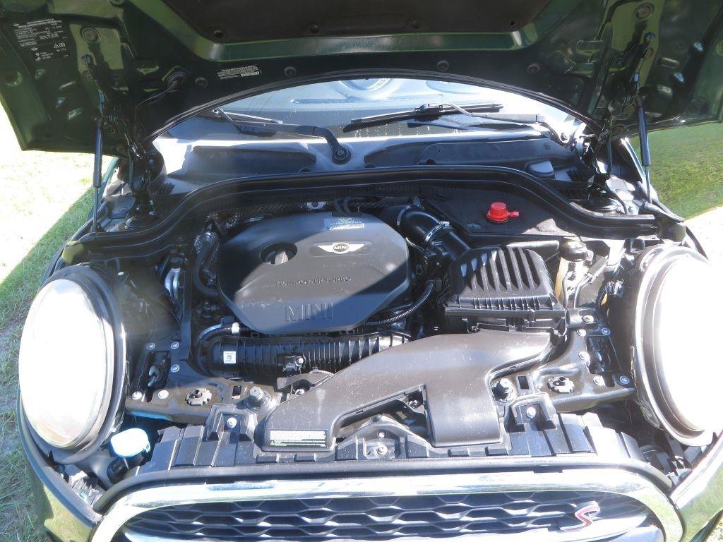 Used 2015 MINI Cooper S FWD image 26