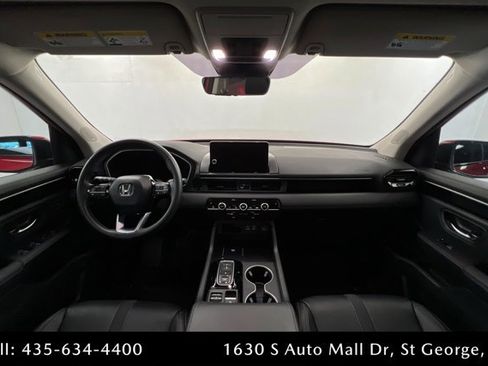 Used 2023 Honda Pilot Touring image 9