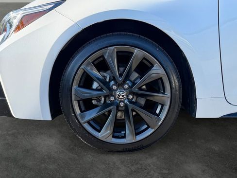 Used 2024 Toyota Corolla XSE FWD image 4
