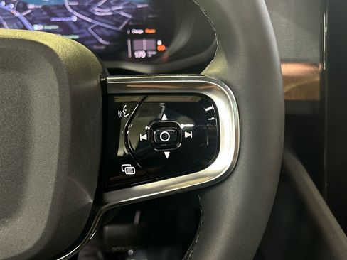 Certified 2022 Polestar Polestar 2 w/ Plus Package image 11