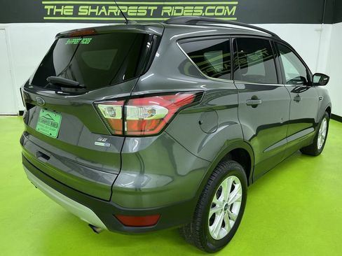 Used 2017 Ford Escape SE w/ Equipment Group 201A image 10