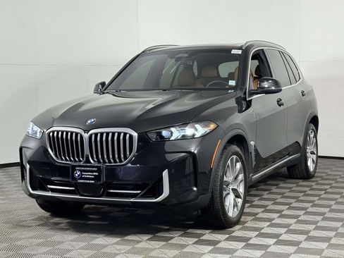 Used 2024 BMW X5 xDrive40i w/ Parking Assistance Package AWD/4WD image 7