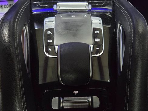 Used 2020 Mercedes-Benz GLS 450 4MATIC image 37