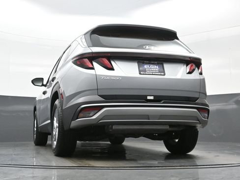 Certified 2026 Hyundai Tucson SE FWD image 28