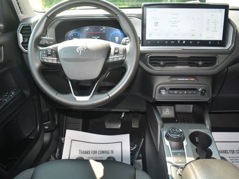 Used 2025 Ford Bronco Sport Big Bend w/ Convenience Package AWD/4WD image 3
