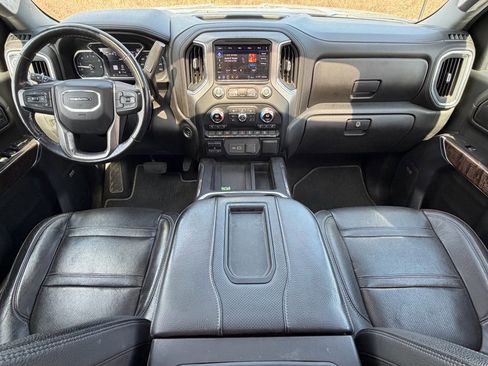 Used 2020 GMC Sierra 2500 Denali w/ Denali Ultimate Package AWD/4WD image 25