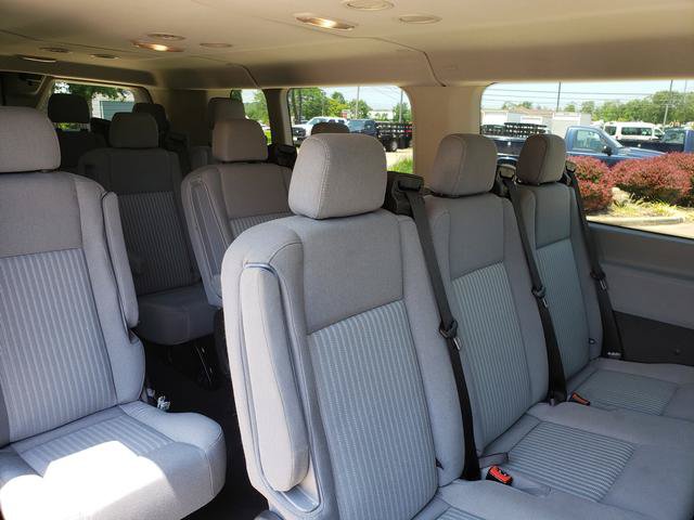 Used 2015 Ford Transit 350 XLT RWD image 13