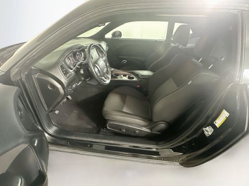 Used 2023 Dodge Challenger R/T RWD image 13