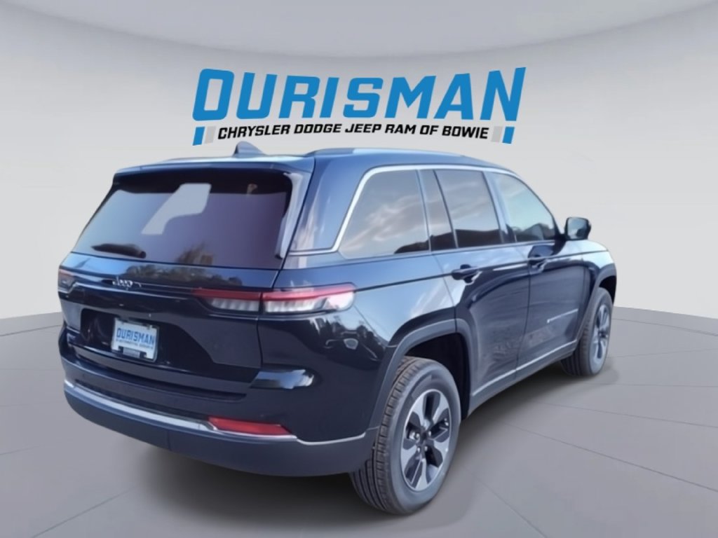 Used 2024 Jeep Grand Cherokee Limited 4xe AWD/4WD image 3