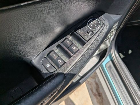 Certified 2025 Kia Seltos S FWD image 19