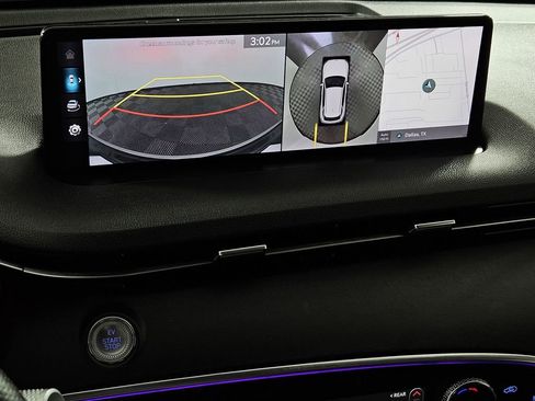 Used 2024 Genesis Electrified GV70 Advanced image 12