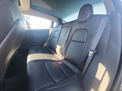 Used 2020 Tesla Model 3 Performance image 8