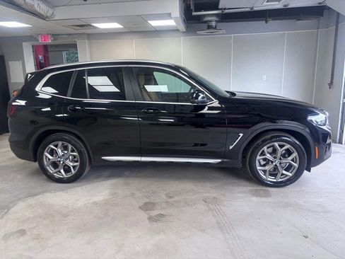Used 2023 BMW X3 xDrive30i w/ Premium Package AWD/4WD image 3