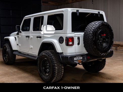 Used 2020 Jeep Wrangler Unlimited Sahara image 6