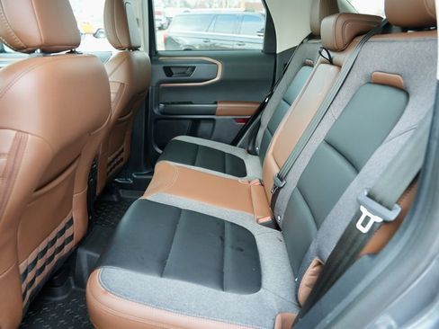 Used 2024 Ford Bronco Sport Outer Banks image 11