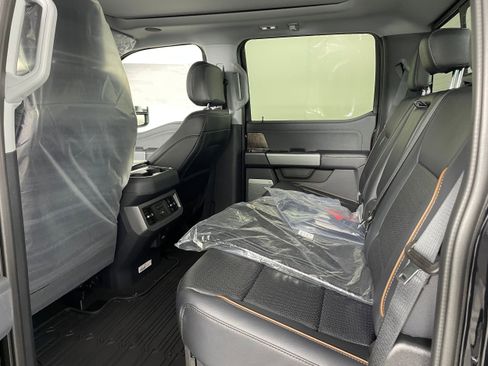 New 2026 Ford F250 Lariat w/ Lariat Ultimate Package image 4