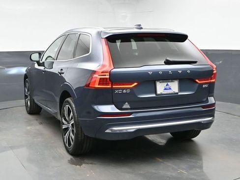 Used 2023 Volvo XC60 B5 Plus w/ Protection Package Premier AWD/4WD image 8