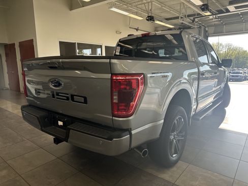 Used 2022 Ford F150 XLT w/ Equipment Group 302A High image 12