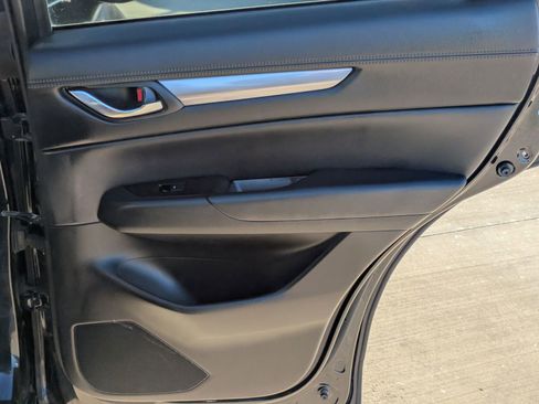 Used 2019 MAZDA CX-5 Touring image 26