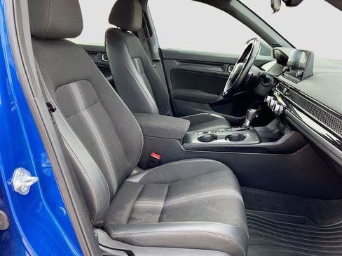 Used 2023 Honda Civic Sport image 25