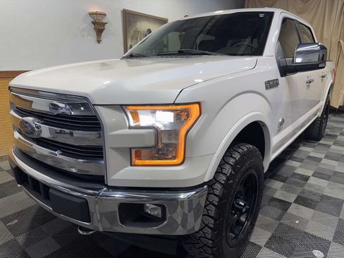 Used 2017 Ford F150 King Ranch w/ Equipment Group 601A Luxury AWD/4WD image 5