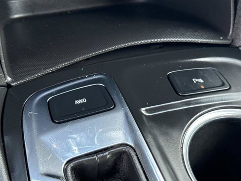 Used 2024 Chevrolet Equinox LT AWD/4WD image 28