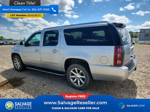 Used 2012 GMC Yukon XL Denali AWD/4WD image 3
