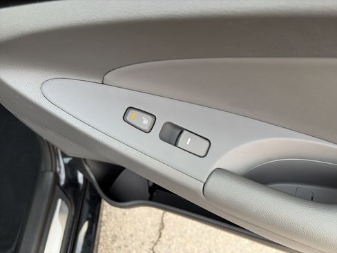 Used 2013 Hyundai Sonata Limited w/ Premium Pkg image 20