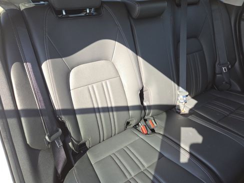 Used 2025 Honda HR-V EX-L image 23