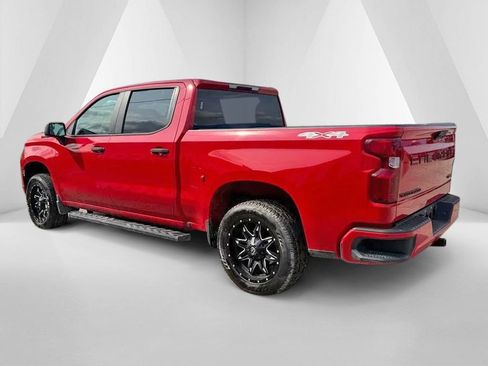Used 2022 Chevrolet Silverado 1500 Custom AWD/4WD image 5
