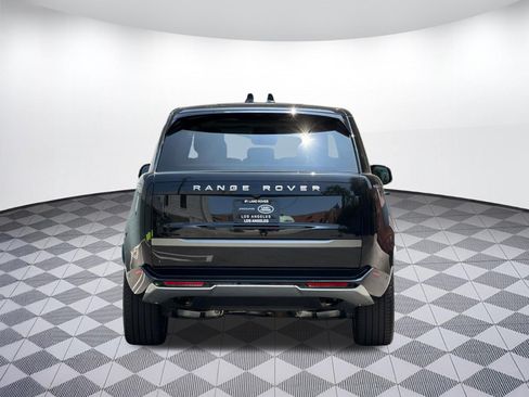 Certified 2025 Land Rover Range Rover SE AWD/4WD image 10