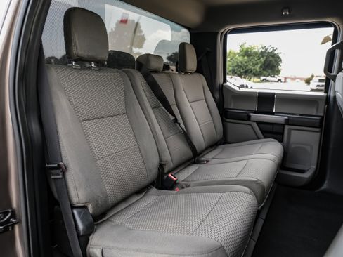 Used 2020 Ford F250 XLT AWD/4WD image 32