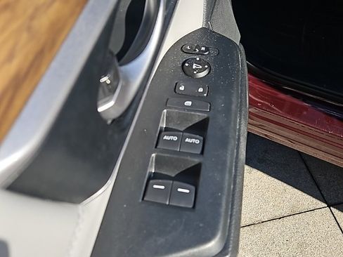 Used 2018 Honda CR-V EX-L image 12