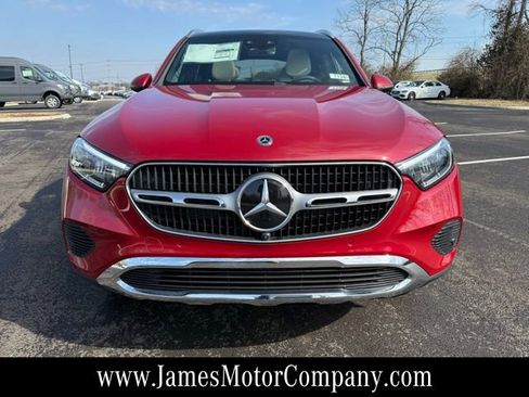 New 2026 Mercedes-Benz GLC 300 4MATIC image 2