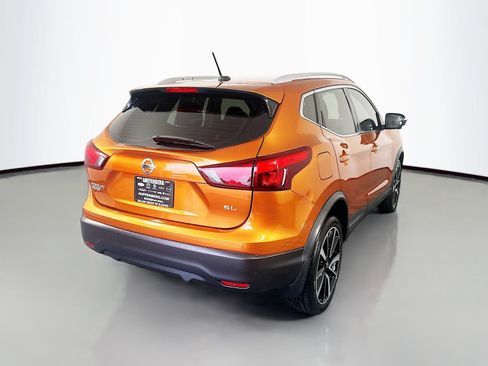 Used 2017 Nissan Rogue Sport SL w/ SL Premium Package FWD image 7
