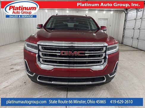 Used 2023 GMC Acadia SLE w/ Driver Convenience Package image 8