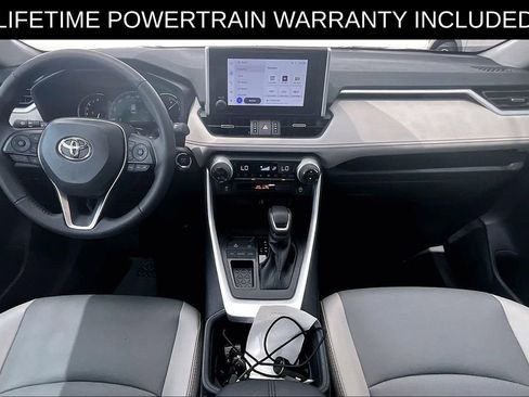 Used 2025 Toyota RAV4 XLE Premium FWD image 17