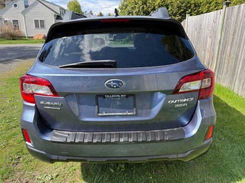 Used 2016 Subaru Outback 3.6R Limited AWD/4WD image 5