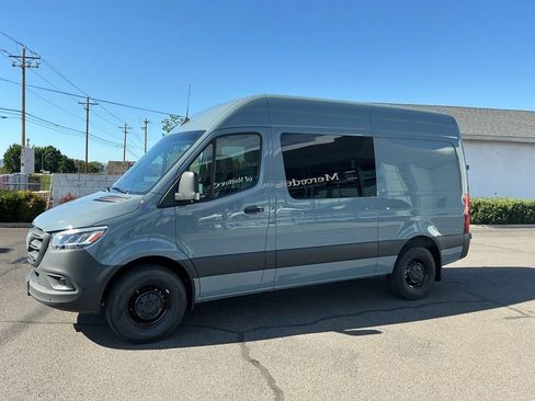 New 2026 Mercedes-Benz Sprinter 2500 image 1