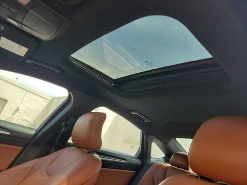 Used 2019 Ford Fusion Titanium AWD/4WD image 26
