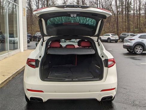 Used 2019 Maserati Levante S image 6