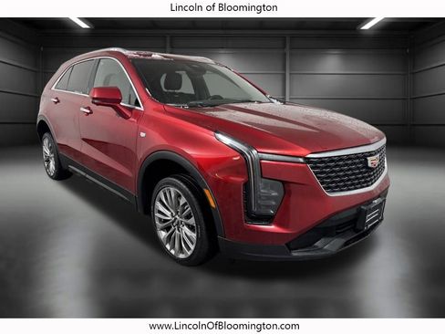 Used 2024 Cadillac XT4 Premium Luxury w/ Active Safety Package image 10