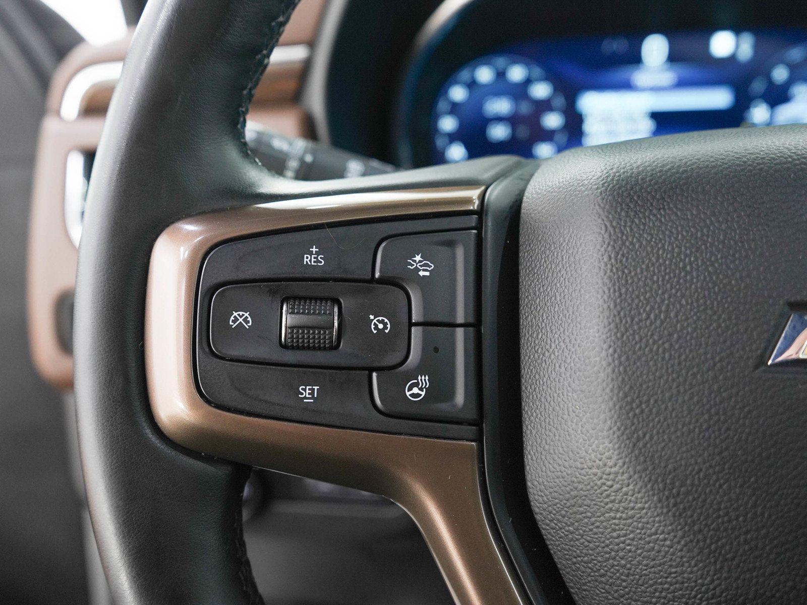 Used 2023 Chevrolet Tahoe High Country AWD/4WD image 29