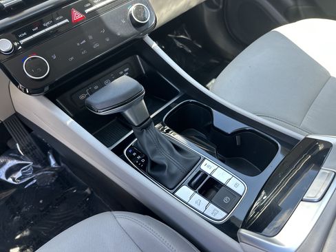 Used 2025 Hyundai Tucson SEL FWD image 26