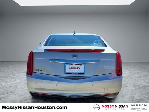 Used 2014 Cadillac XTS image 6
