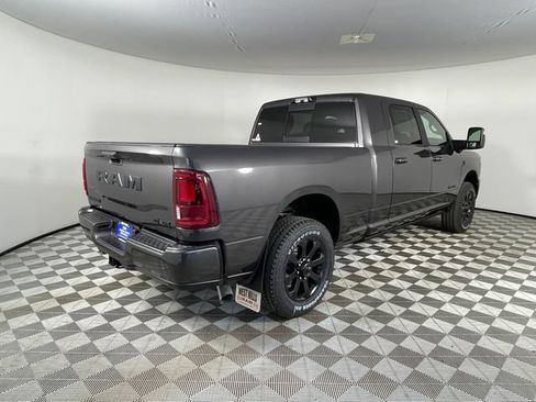 New 2026 RAM 2500 Laramie AWD/4WD image 14